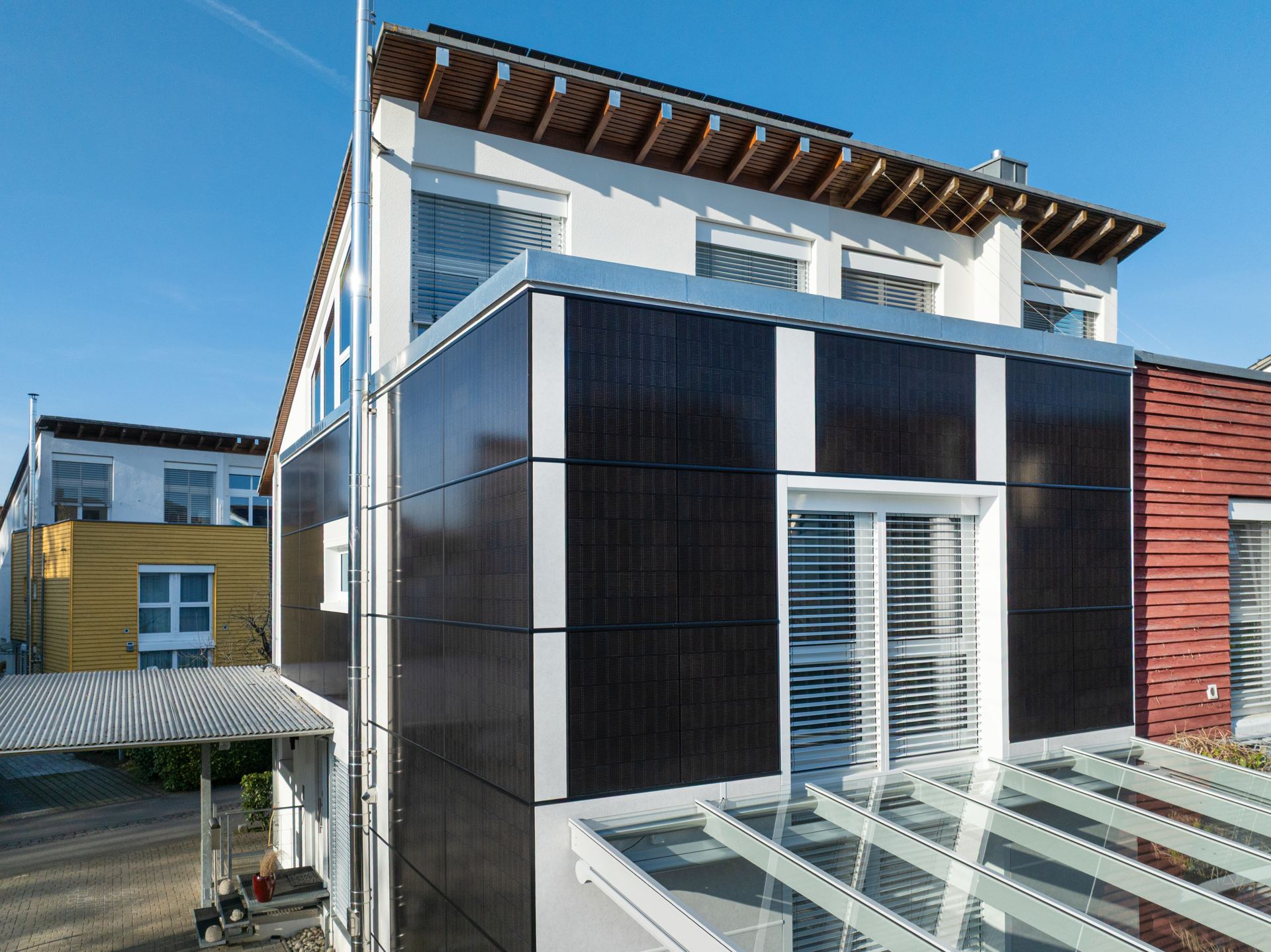 Fassaden-Photovoltaik in Singen – Bild 5